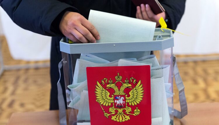 Песков опроверг информацию о намерении российского руководства отменить прямые выборы глав регионов