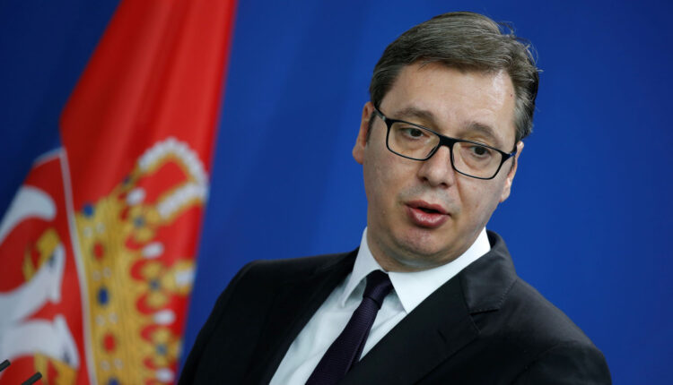 Президент Сербии напомнил о прекращении импорта нефти из России в ноябре, призвав граждан готовиться к суровой зиме
