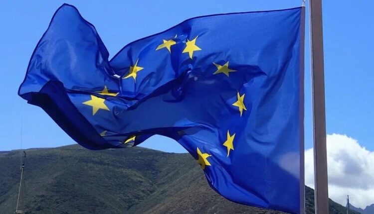 Совет ЕС одобрил приостановку соглашения с Россией об упрощенном визовом режиме