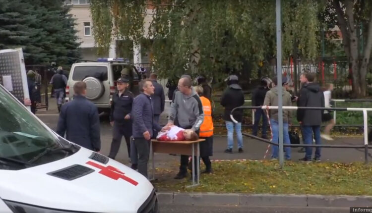 Трагедия в Ижевске: в школе убиты 7 детей и 6 взрослых, убийца застрелился. ВИДЕО